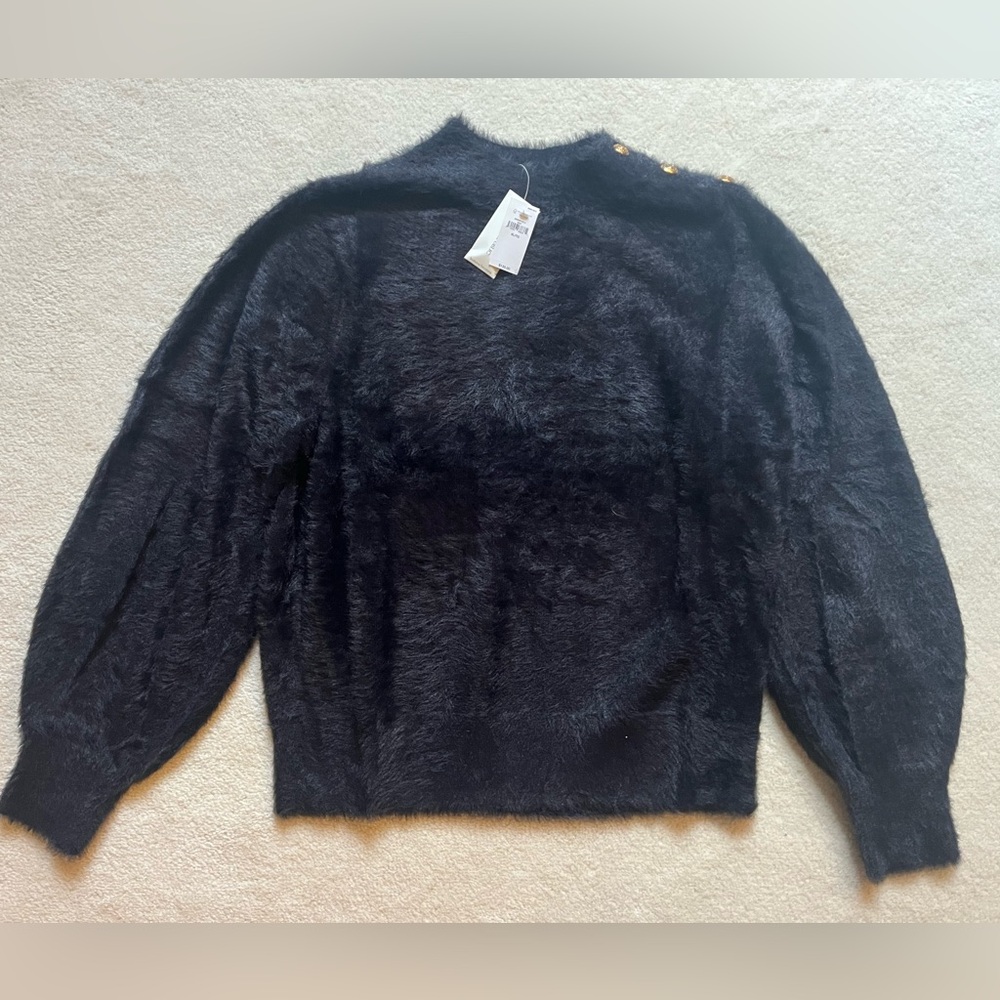 Women’s Banana Republic Sweater